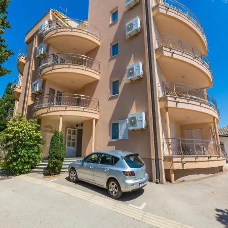 Vanda Apartman