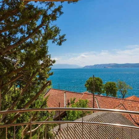 Vanda Apartament *