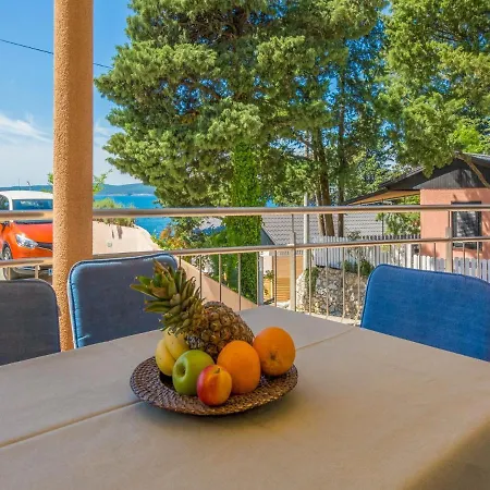 Apartament Vanda *