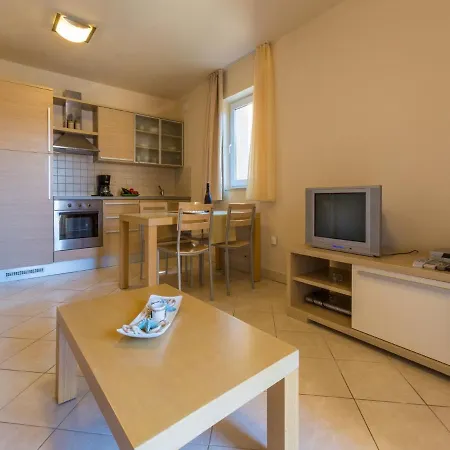 Apartment Vanda Selce